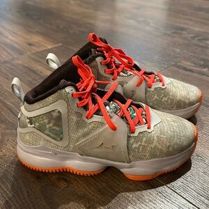 Nike Labron basketball shoes